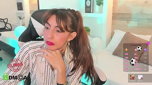 Chat XXX ao vivo de candy_summer28
