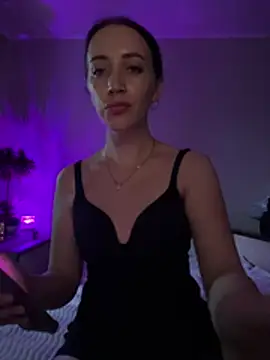 MonicaSweetx Live XXX-chat