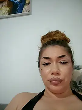 Ella_sweety 现场XXX聊天