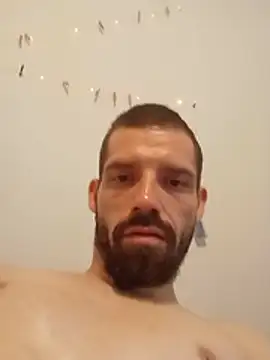 RuleMasterX: διαδικτυακό σόου στην κάμερα