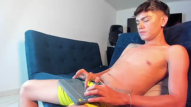 Chat XXX en directo de Steven_baby69
