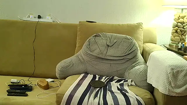 9VOLTT Chat XXX live