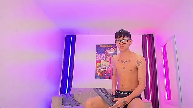 Czat XXX na żywo – Marcus_and_Tony