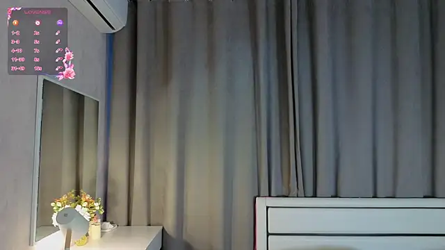 DaynaMacha Adlı Modelin Canlı XXX Sohbeti