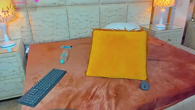 AxelRush Chat XXX live