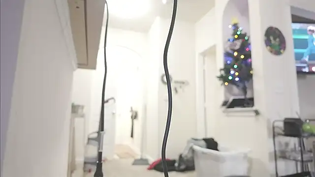 Triggerhappycj100's Live XXX Chat