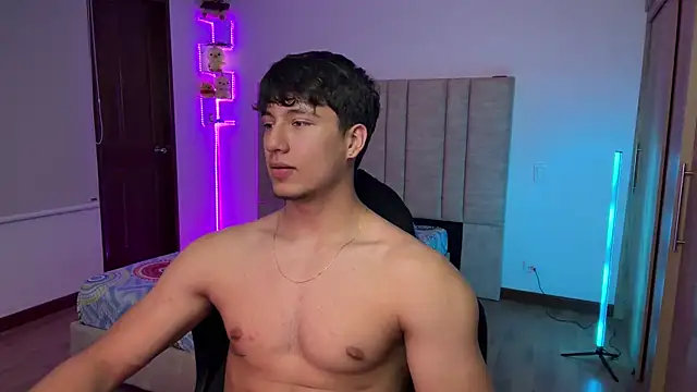 CHRIS_MORGAN1 Chat XXX in diretta