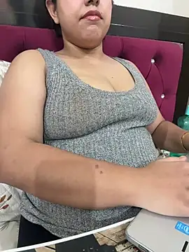 Živý XXX chat yourmoni001