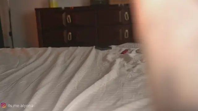 Chat XXX en directo de Alyonaqueen_