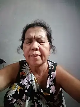 TropicalFlower live XXX chat
