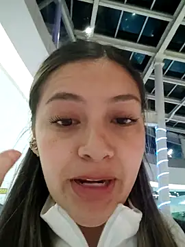 alana_69 XXX чат на живо