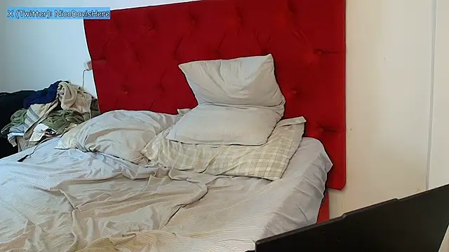 NicoDavisOfficial Chat XXX live