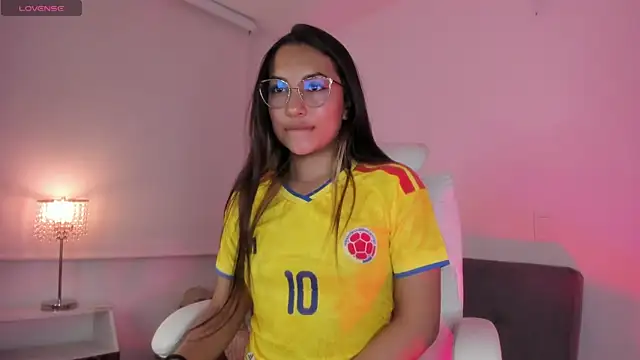 LuDreams Chat XXX live