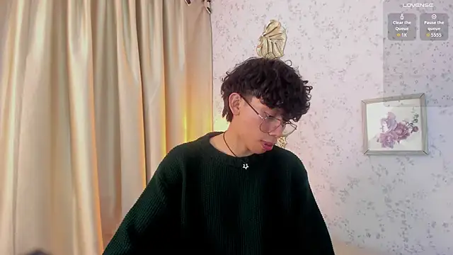 liam_twiink's Live XXX Chat