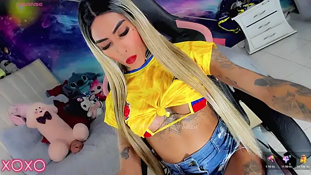 Chat XXX en directo de Nella_Dolls