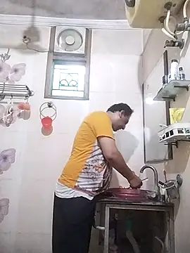 chuby38male Adlı Modelin Web Kamerası Şovu