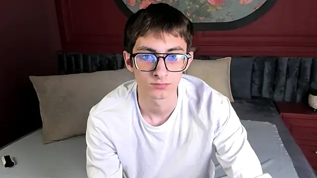 RonBevs Show in webcam