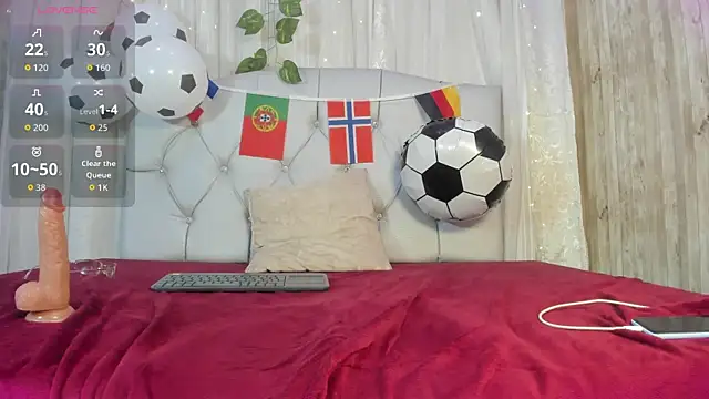 your_kitty_boy's Live XXX Chat