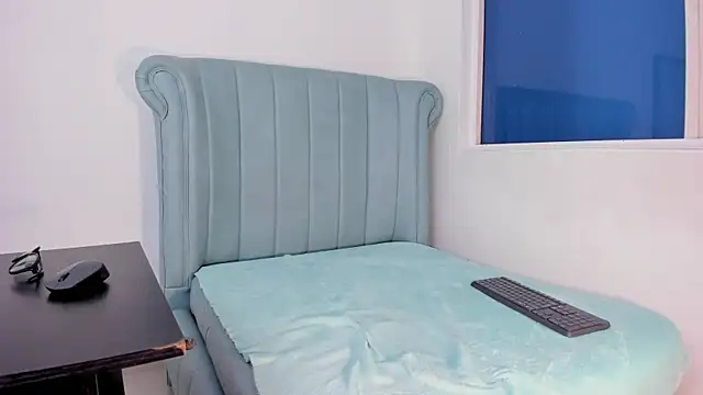 دردشة LexiCutee الجنسية المباشرة