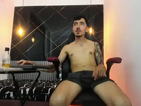 Živý XXX chat DylanAnderson1