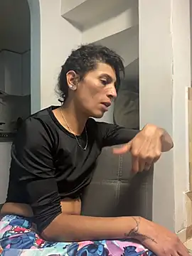 ImCrazzy's Live XXX Chat
