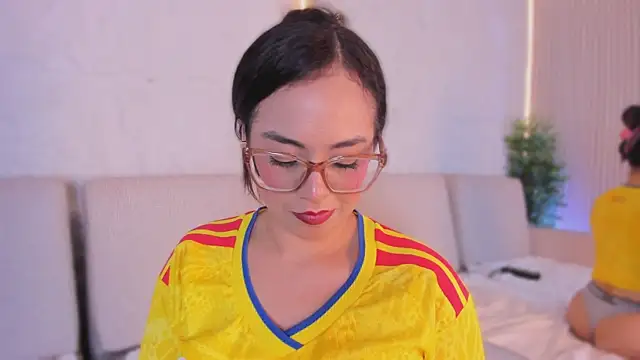 Ali_Hamilton 现场XXX聊天