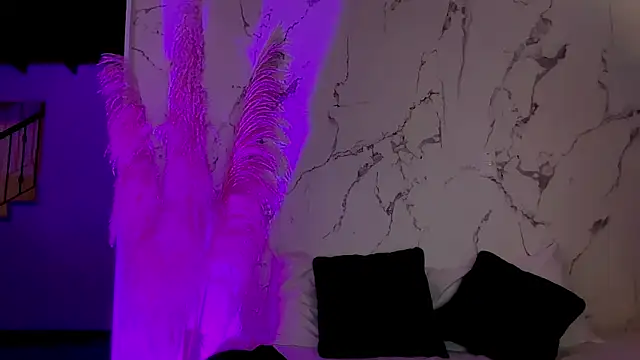 MarcellaGriffin Show Webcam