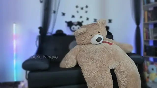 Dark_ningyo1のライブXXXチャット