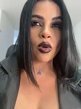 AriannaSmyth's Live XXX Chat