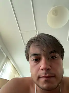 dicsucerboy77 Pertunjukan Webcam