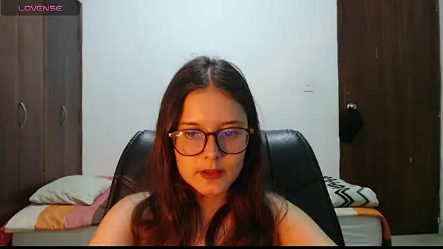 MadieeLorez লাইভ XXX চ্যাট