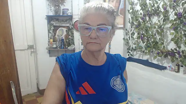 FunnyGrandma's Live XXX Chat
