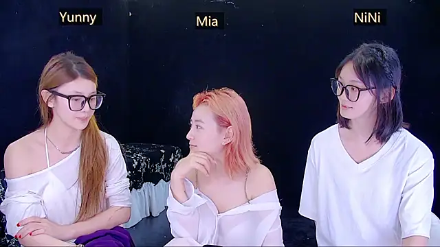 MiNi-U Live XXX-chat