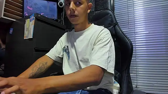 Show webcam de boy_bigcock24cm