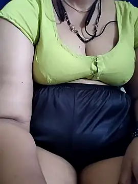 sesiteluguammayi's Live XXX Chat