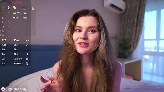 Chat XXX ao vivo de LoraDevon