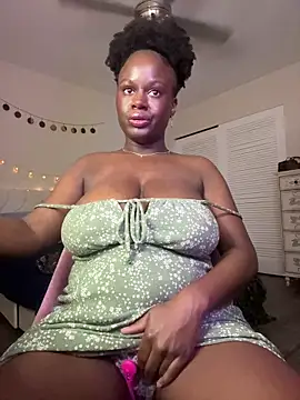 ladiosa_selene Шоу с уебкамера