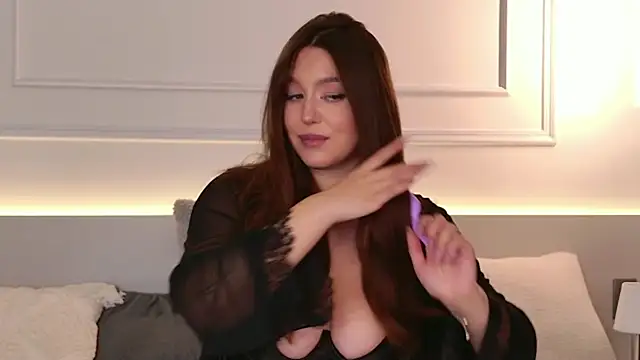 צ'אט XXX בשידור חי של _Tessa_May_
