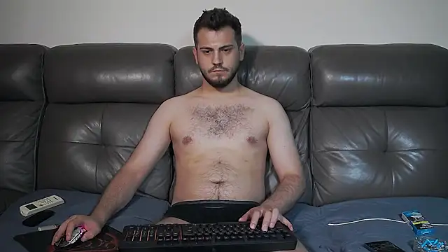 CrazyDom1 Chat XXX live