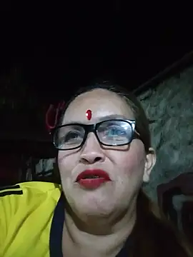 Chatroom XXX en direct de MOTHER_AND_SON09