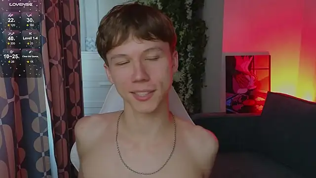 XXX chat uživo modela cuMte_boy
