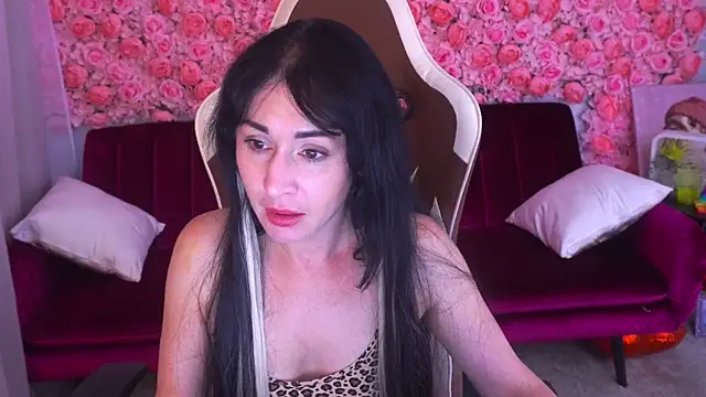 แชท XXX สดของ CarolinaaFoxyyy