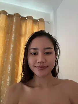 Živý XXX chat SweetThaiGirlfriend