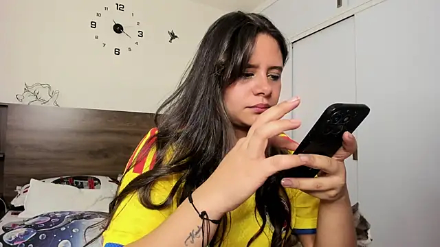 taylorlivee 라이브 XXX 채팅