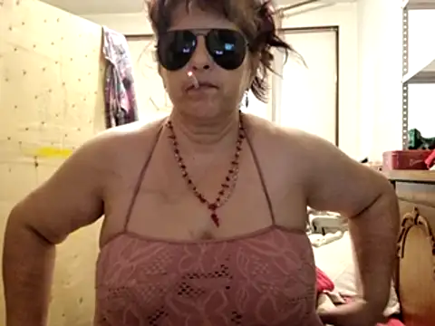 Samantha_Squirt@xh's Live XXX Chat