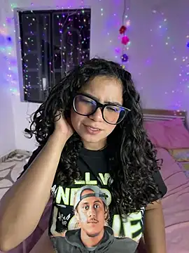 Simone_Millern Live XXX chat