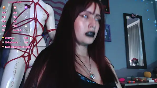 Czat XXX na żywo – Regina_Iris
