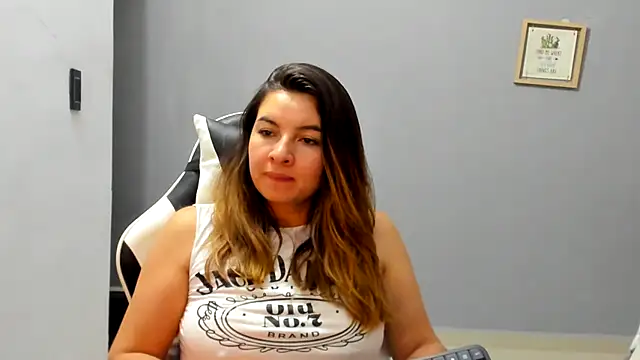 Chat +18 de __Emma__11__Lecat_ ao vivo