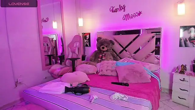Karly_moon's Live XXX Chat