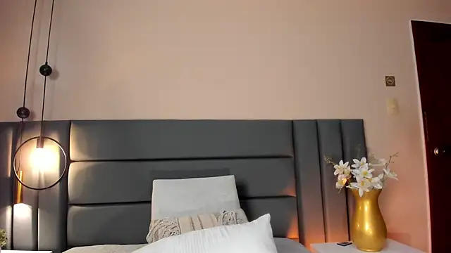Chat +18 de AndraCyruss ao vivo